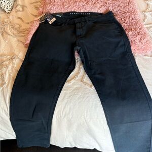 Perry Ellis Men’s Dark Sapphire Navy Blue Chino Pants